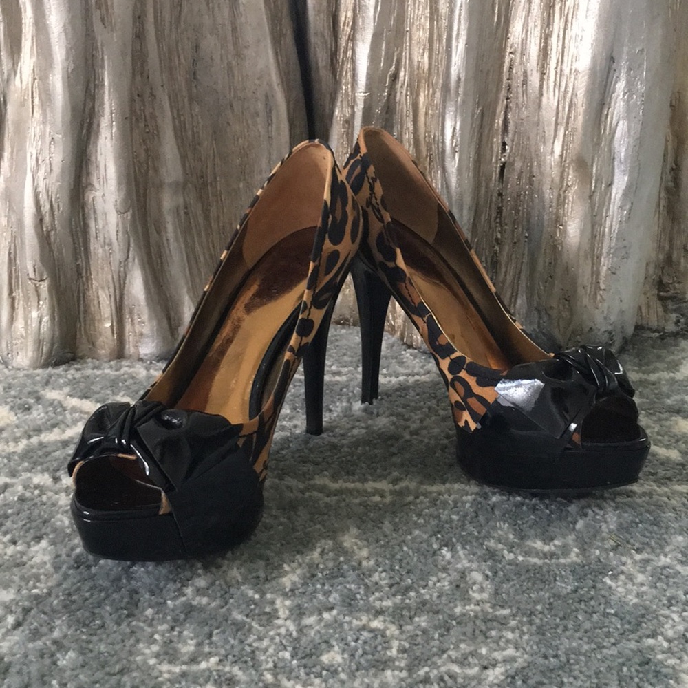 Leopard Print Guess Shoes